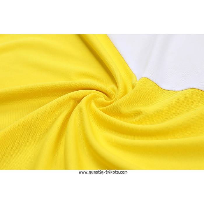 
Polo
 Borussia Dortmund 2022-2023 Gelb
 y WeiB
